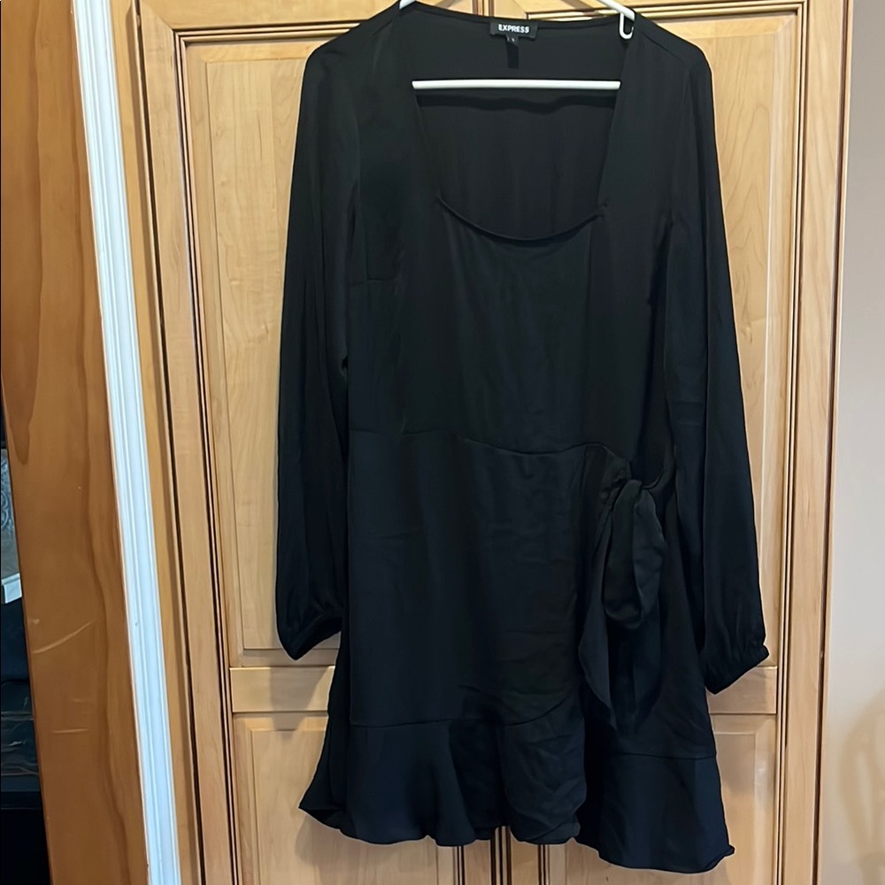Express Black Ruffled Wrap Dress, Large